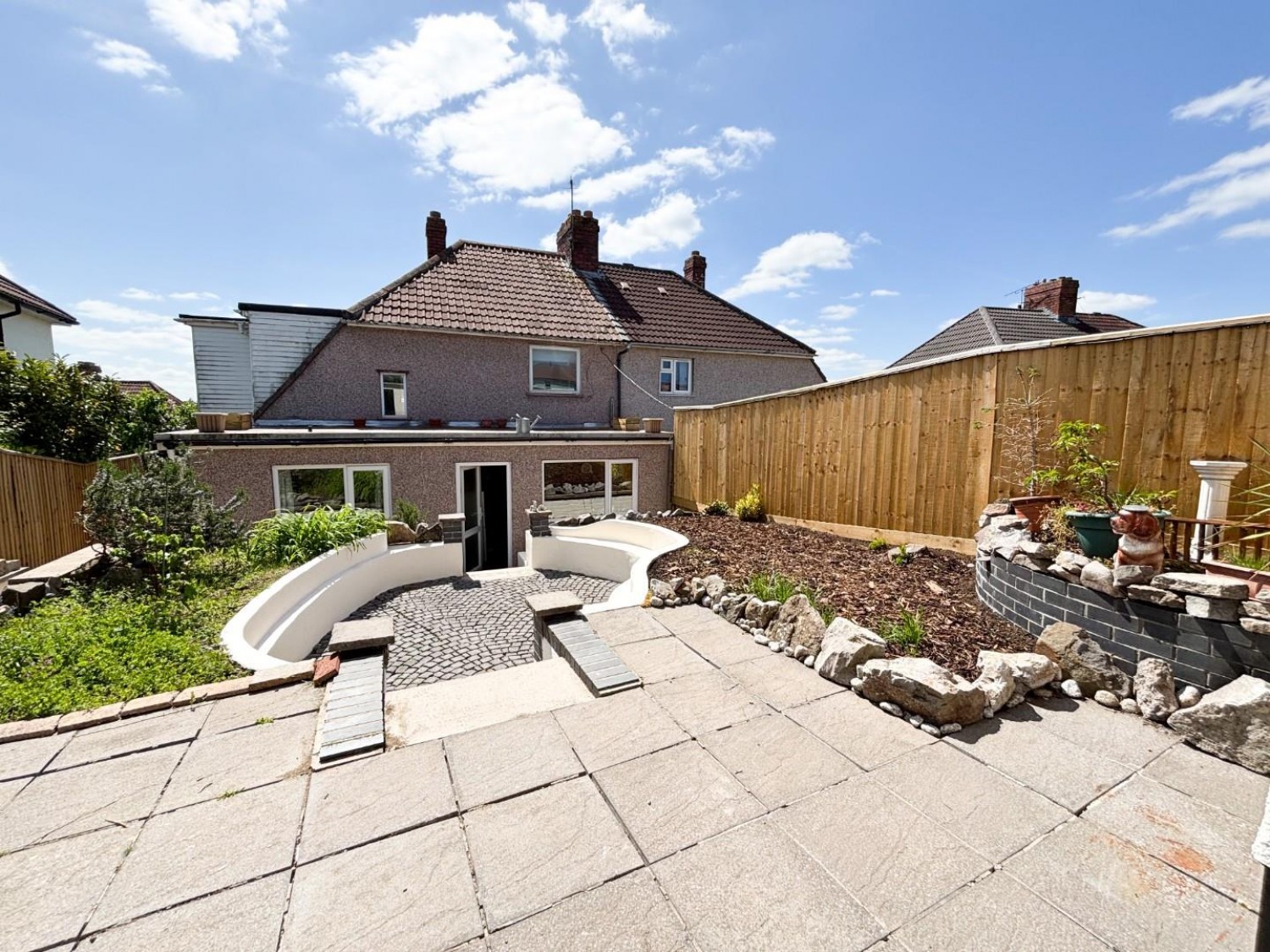 Springleaze, Bristol, BS4 2TT