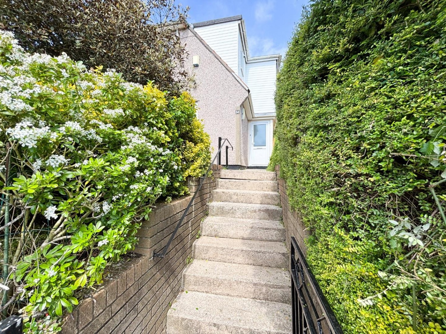Springleaze, Bristol, BS4 2TT