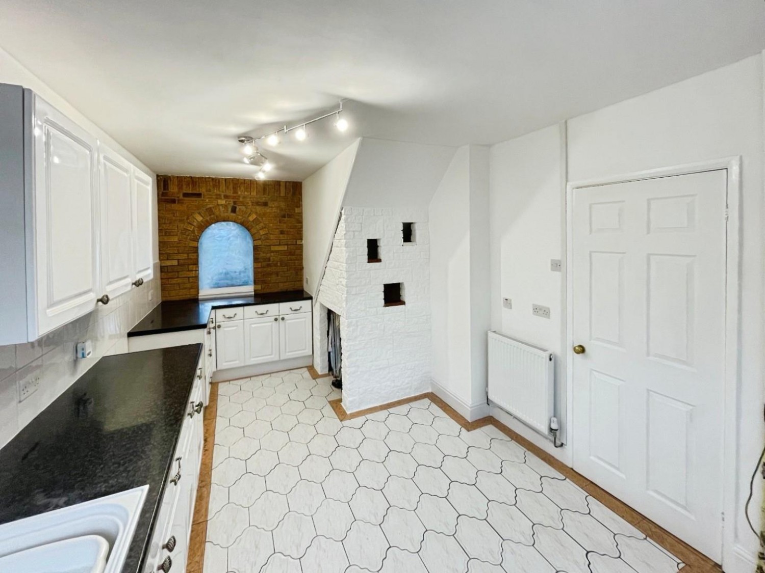 Cholmondeley Road, Great Sutton, Ellesmere Port