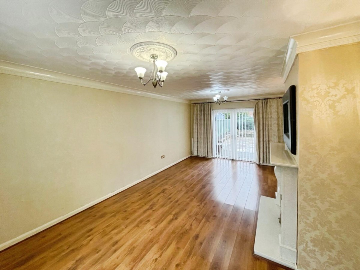 Cholmondeley Road, Great Sutton, Ellesmere Port