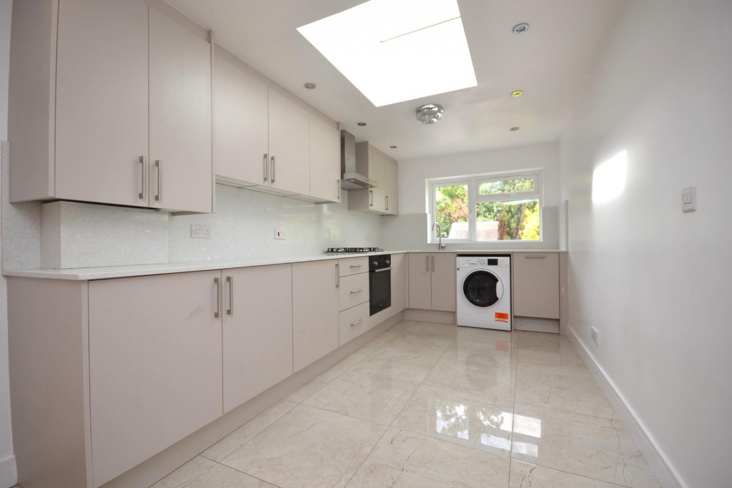 Grange Avenue, Reading