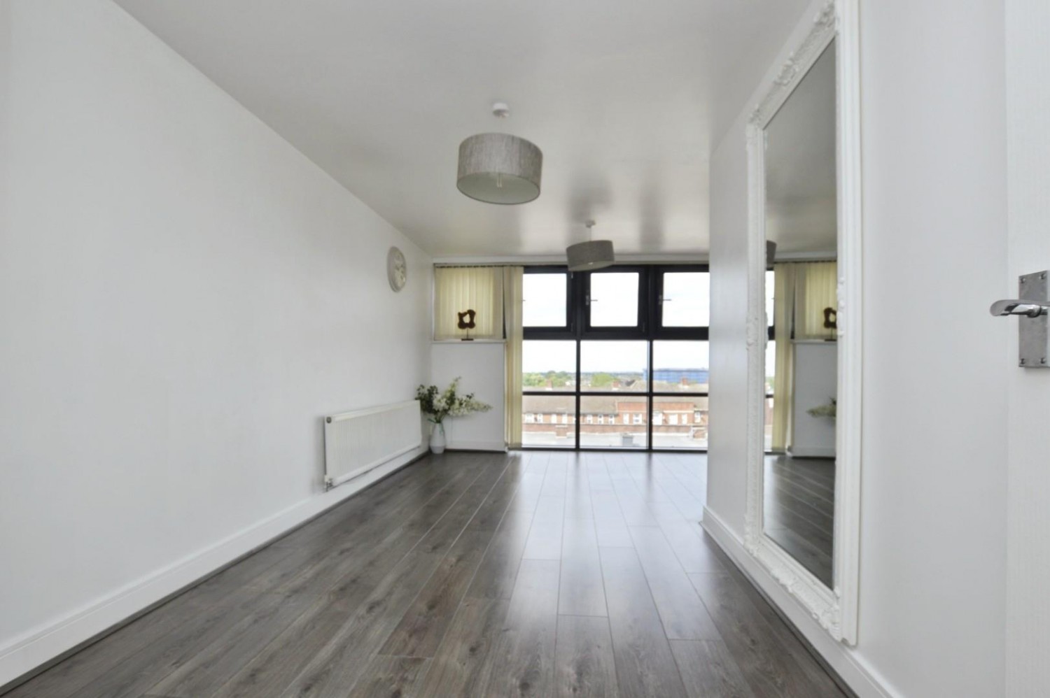 Bramley Crescent, Ilford, Essex, IG2 6JS