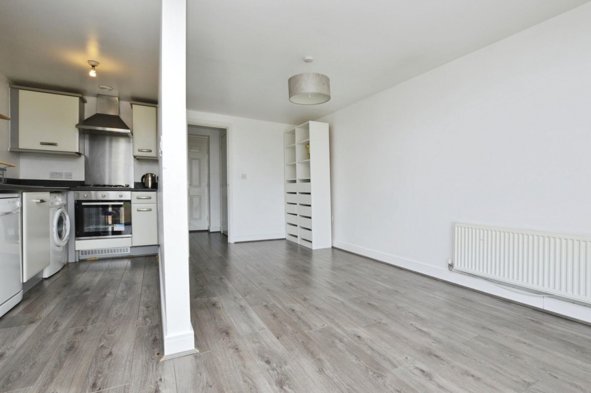 Bramley Crescent, Ilford, Essex, IG2 6JS