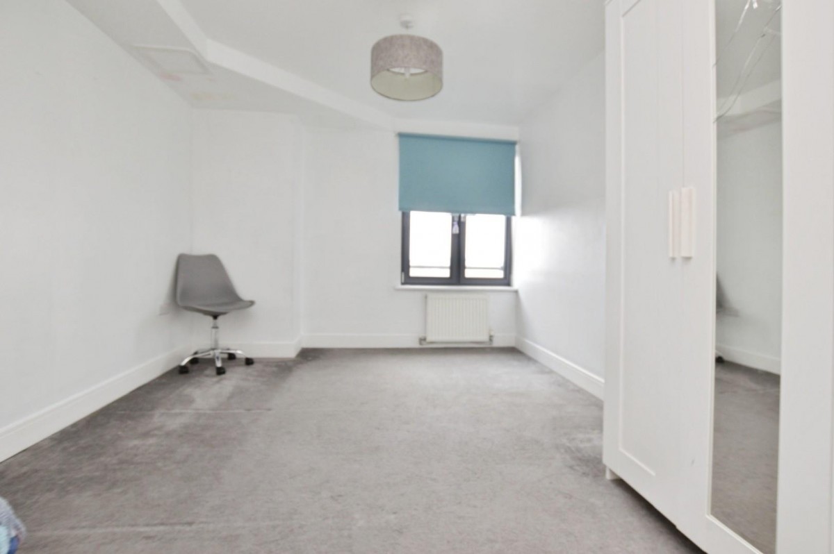 Bramley Crescent, Ilford, Essex, IG2 6JS