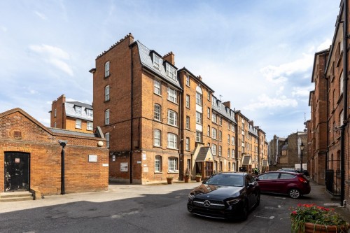 Camberwell Green, London, SE5