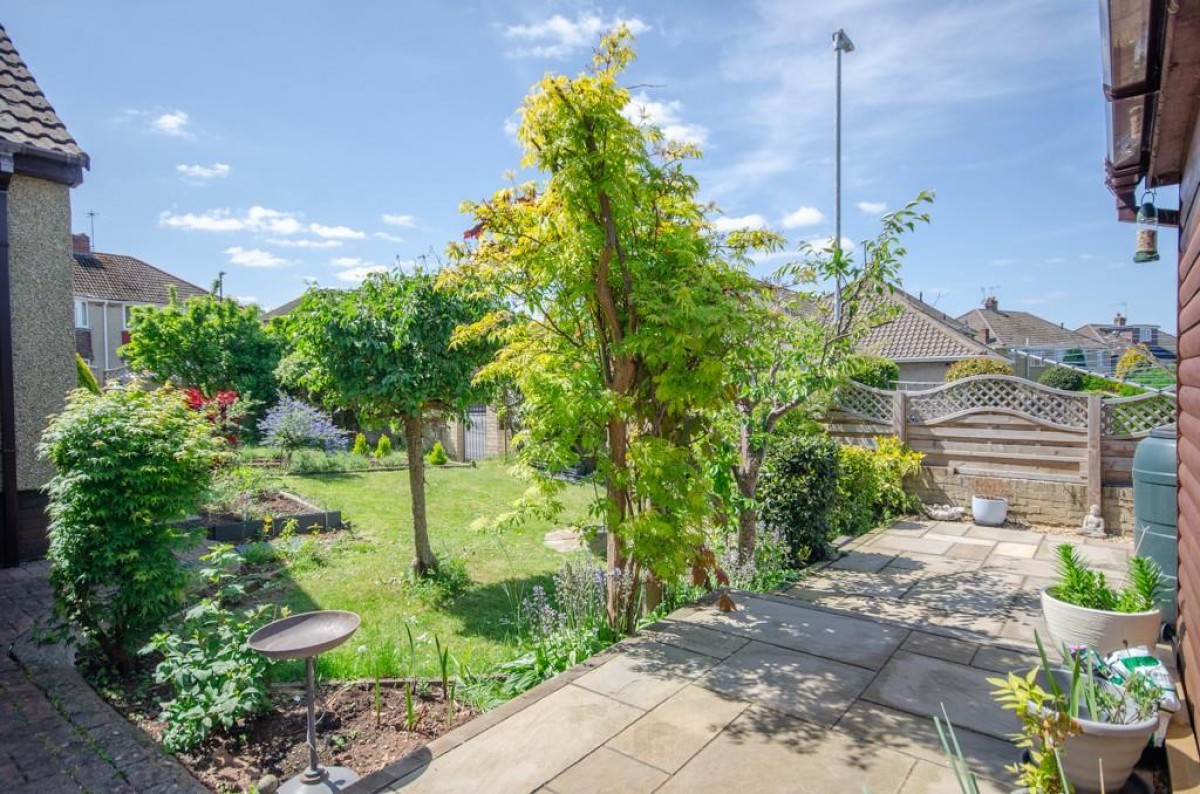 Rockside Avenue, Downend, Bristol, BS16 6TH