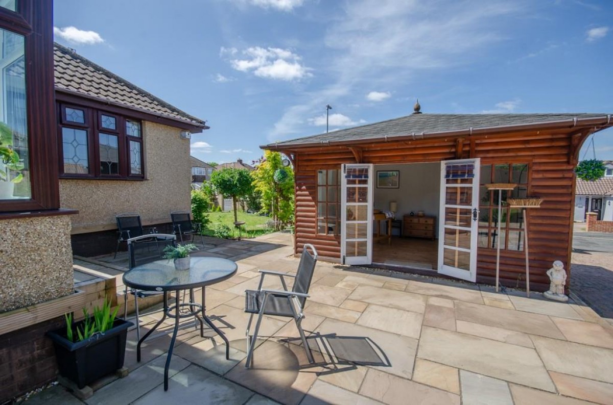 Rockside Avenue, Downend, Bristol, BS16 6TH