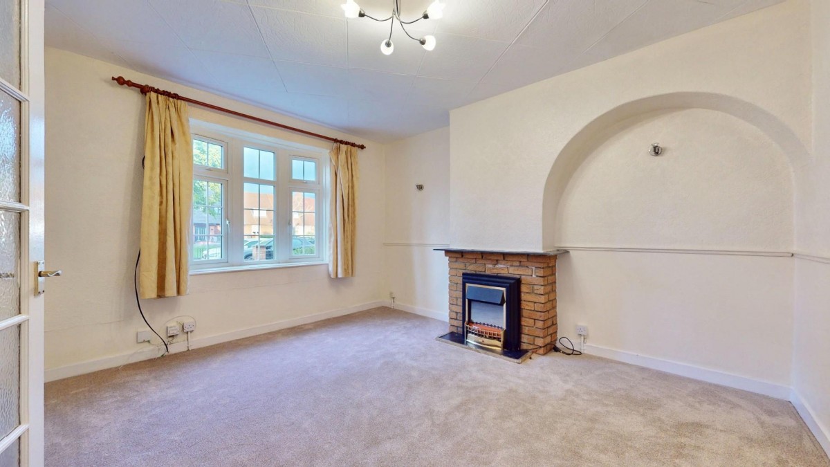 Valence Avenue, Dagenham, RM8