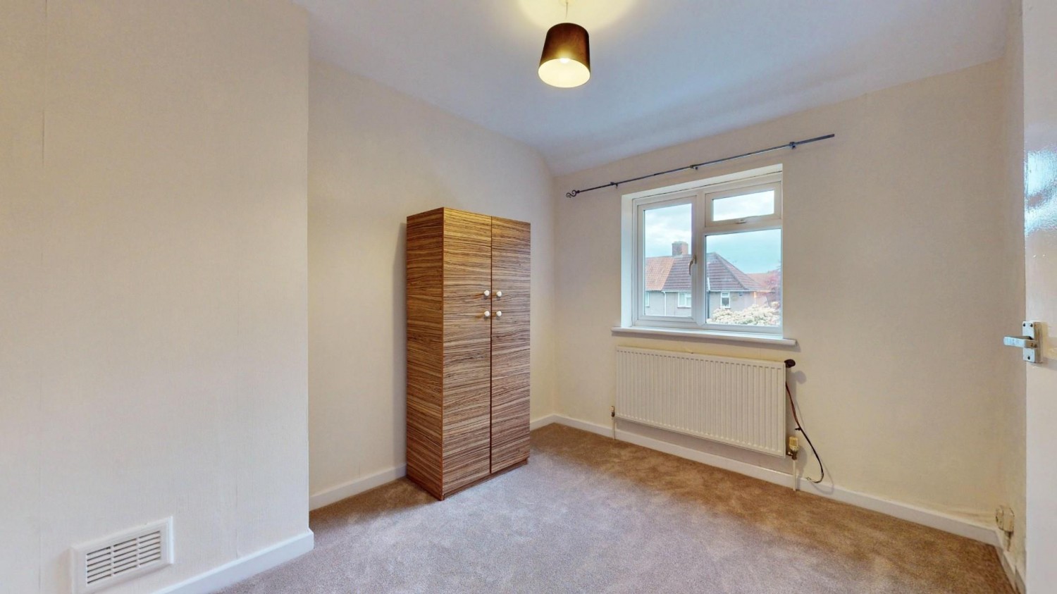 Valence Avenue, Dagenham, RM8