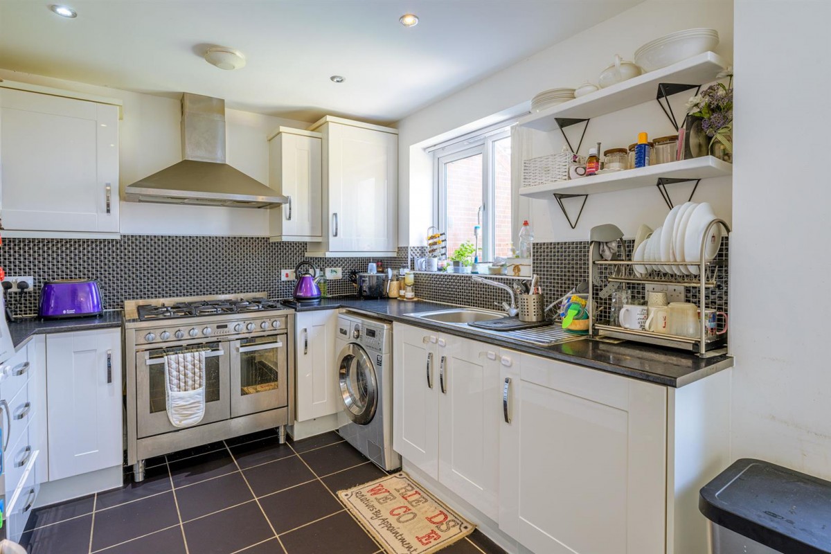 Rushlight Gardens, Kingswinford, DY6 7LT