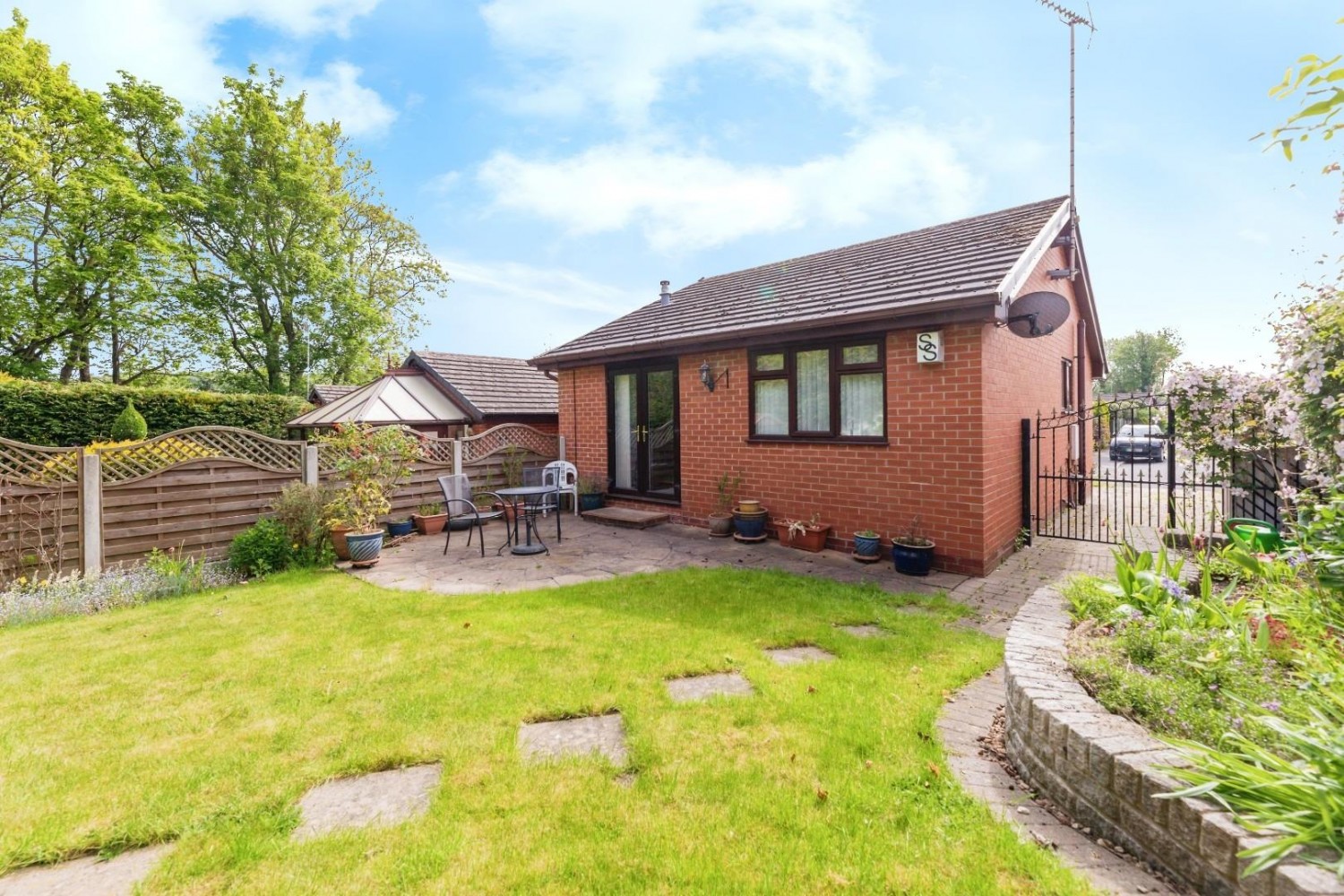 Heyhouse Drive, Chapeltown, Sheffield
