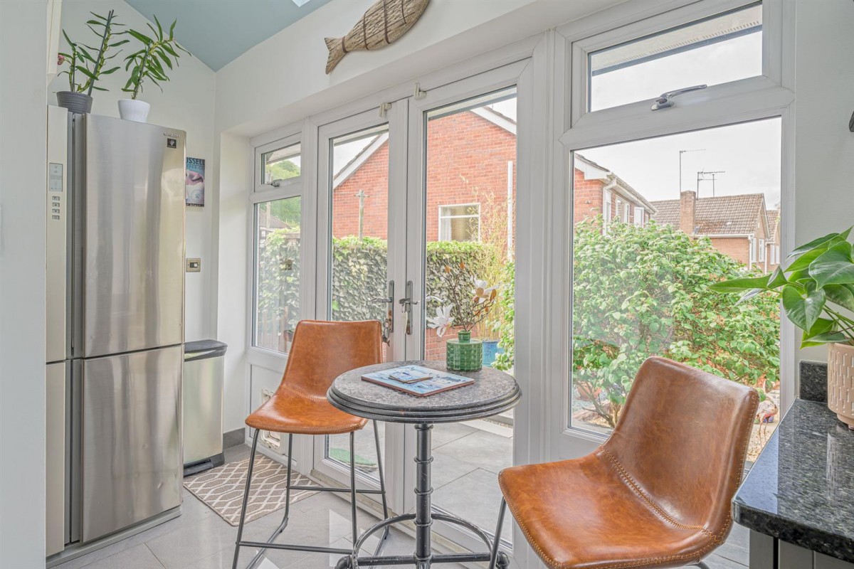 Mount Pleasant, Kingswinford, DY6 9SH