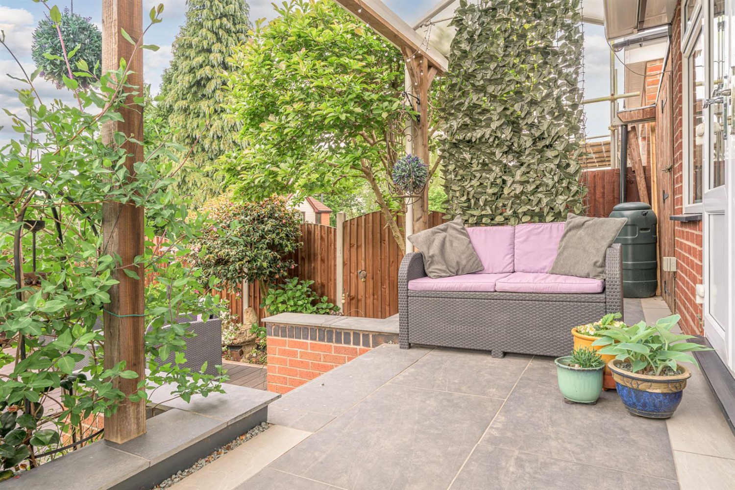Mount Pleasant, Kingswinford, DY6 9SH