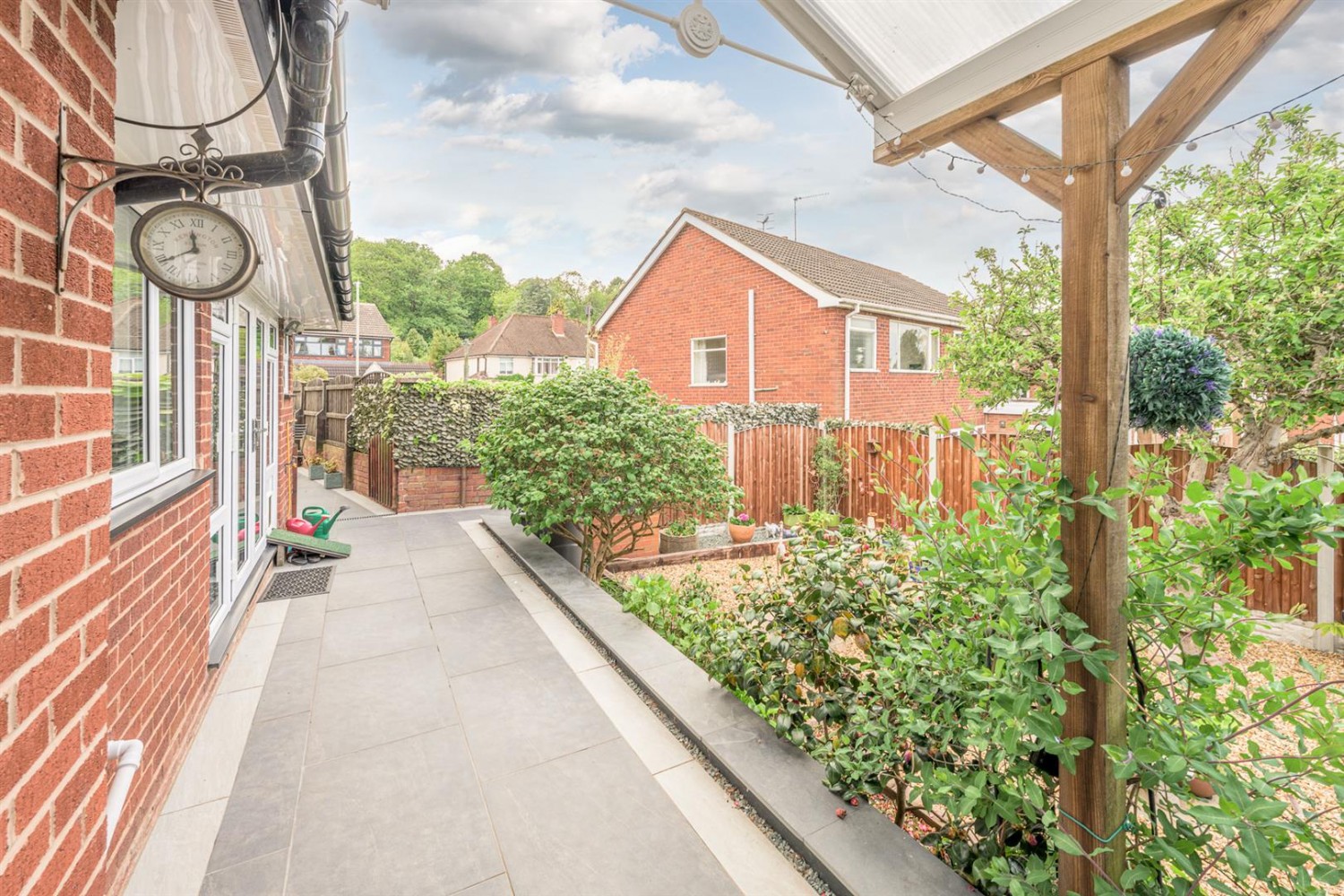 Mount Pleasant, Kingswinford, DY6 9SH