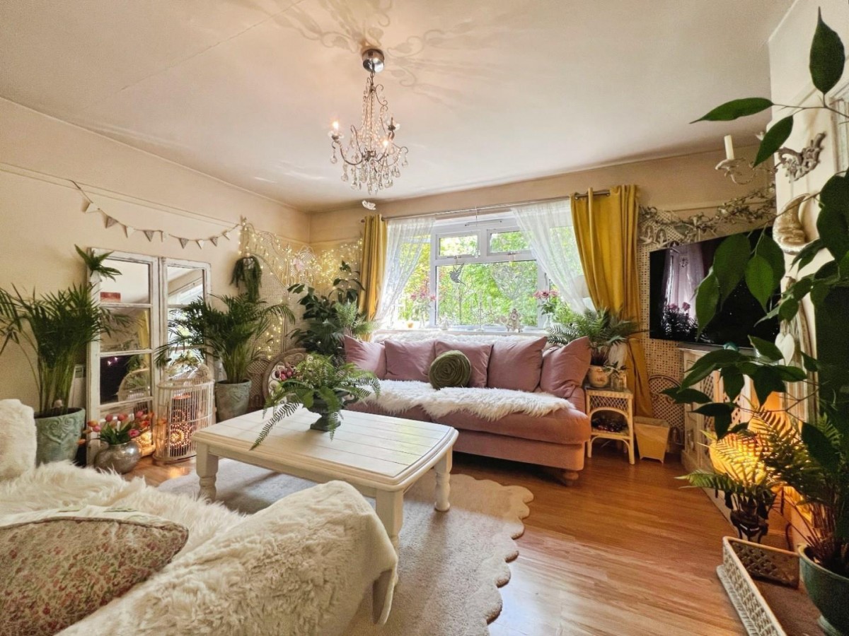 Cosway Cottage, Bonnington Road