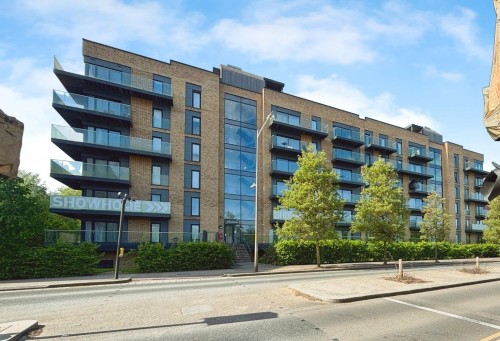Leacon Road, Ashford