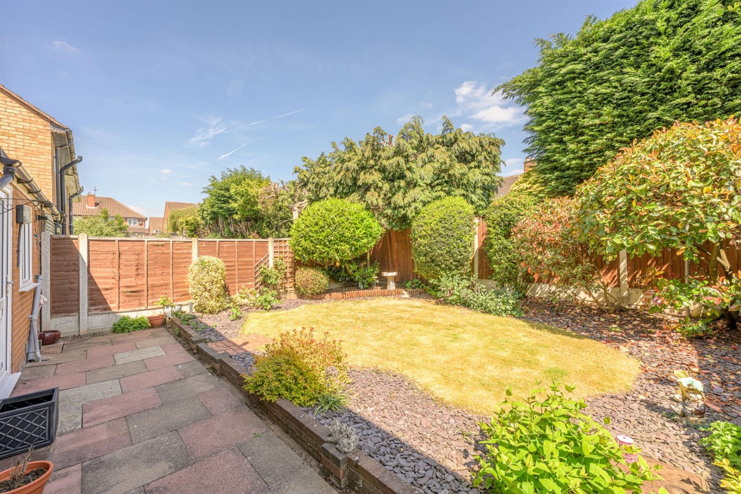 Barnett Close, Kingswinford, DY6 9PW