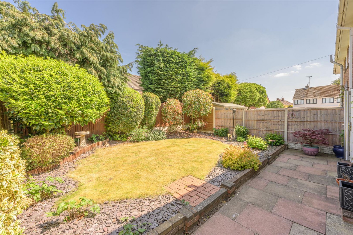 Barnett Close, Kingswinford, DY6 9PW