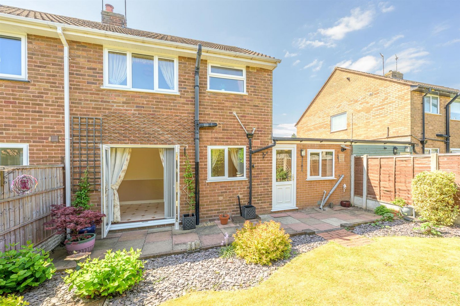 Barnett Close, Kingswinford, DY6 9PW