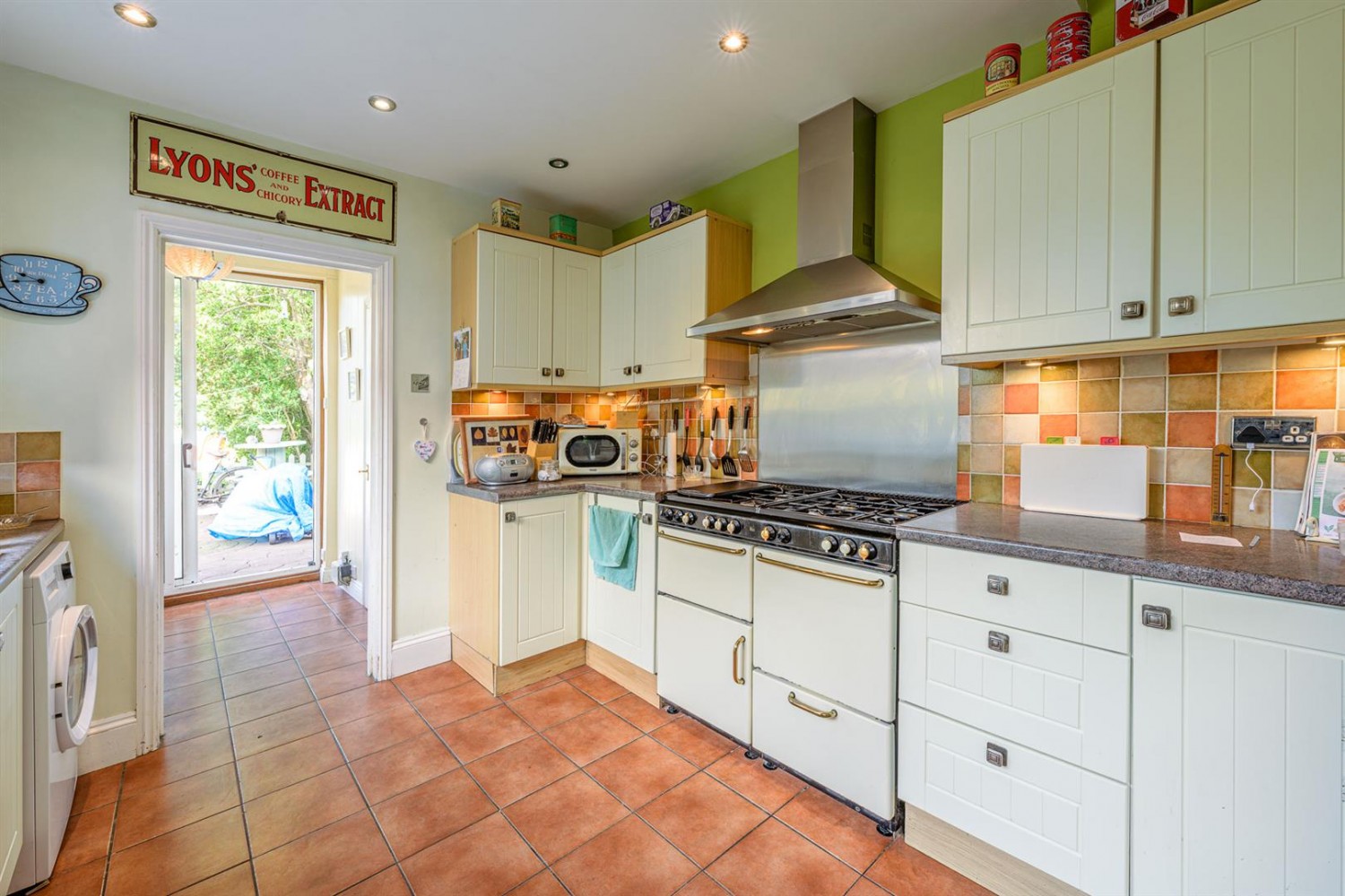 Dudley Wood Road, Dudley, DY2 0DA
