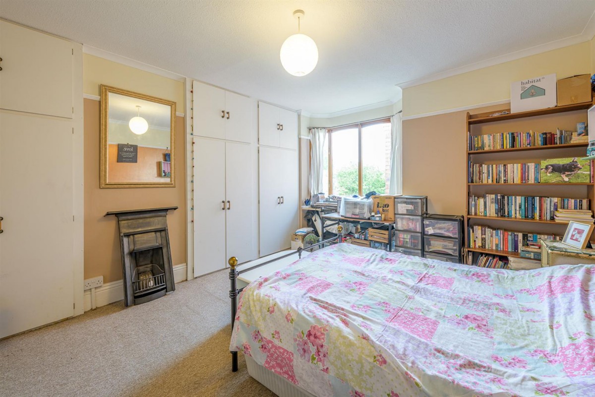 Dudley Wood Road, Dudley, DY2 0DA