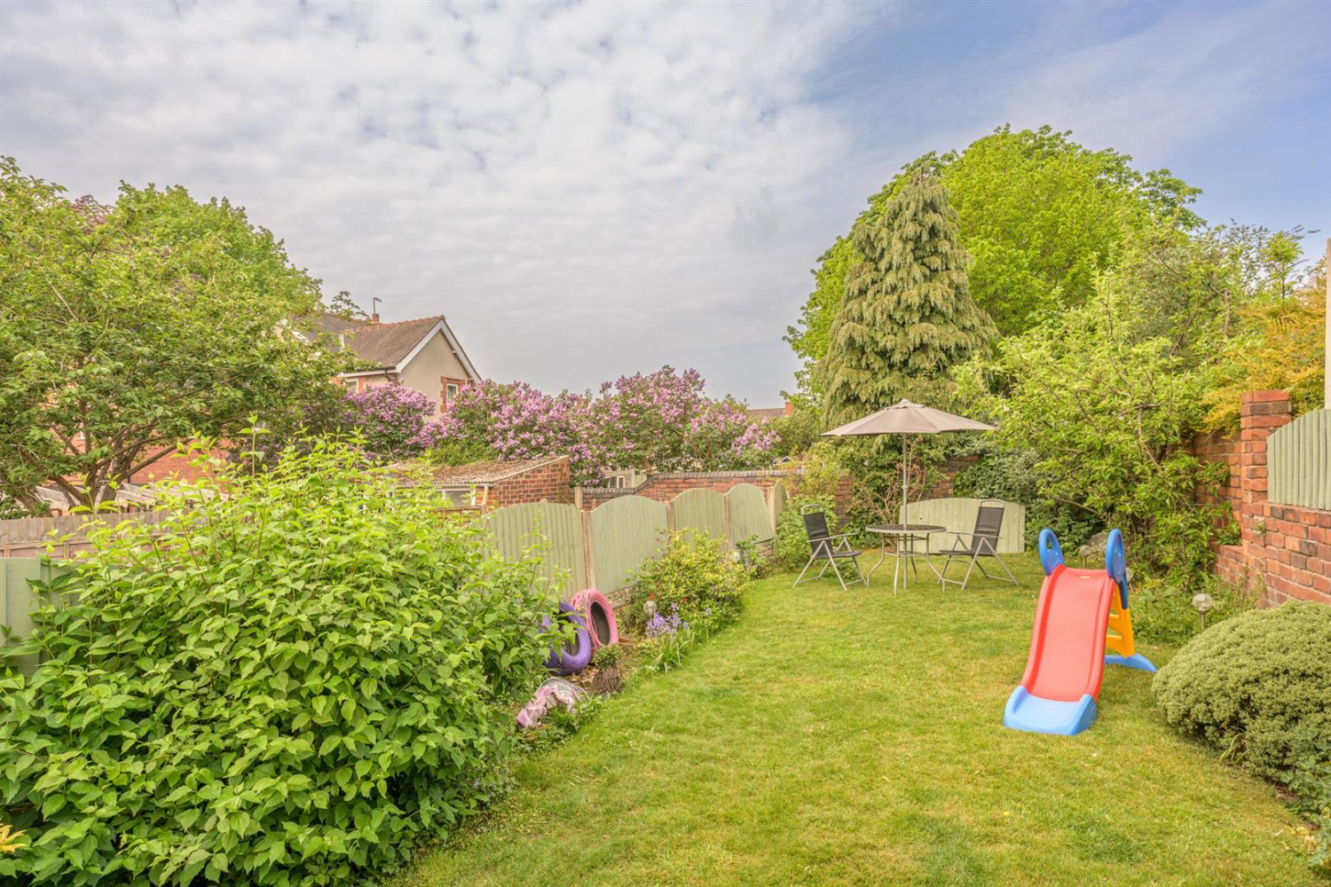 Dudley Wood Road, Dudley, DY2 0DA