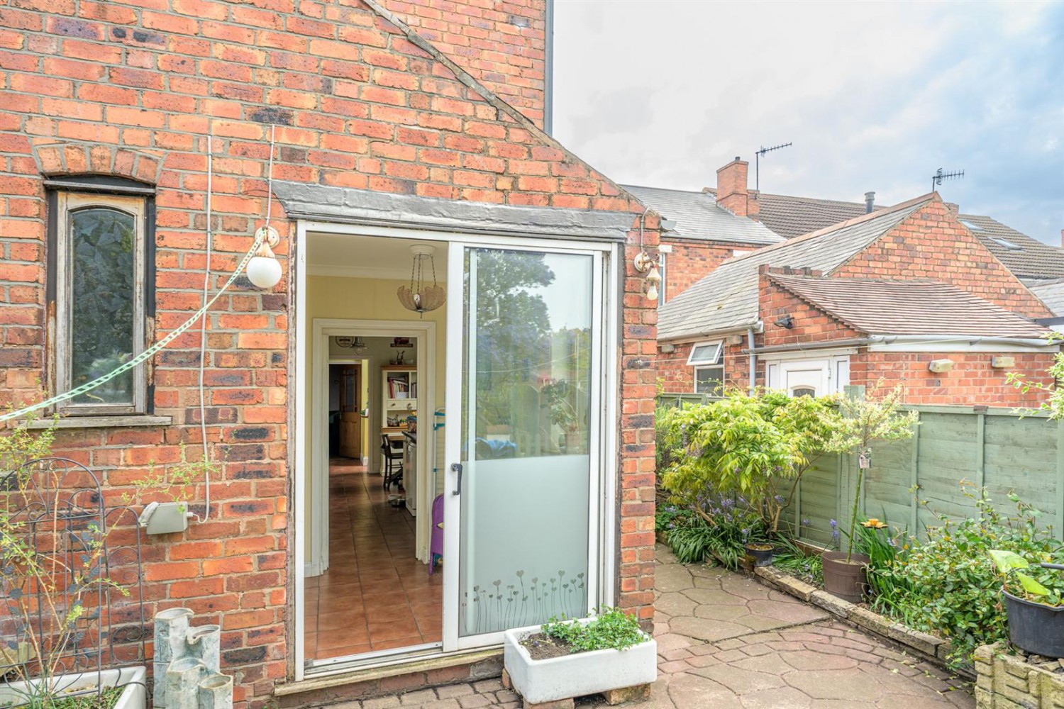 Dudley Wood Road, Dudley, DY2 0DA