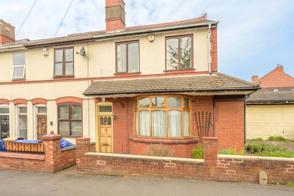 Dudley Wood Road, Dudley, DY2 0DA