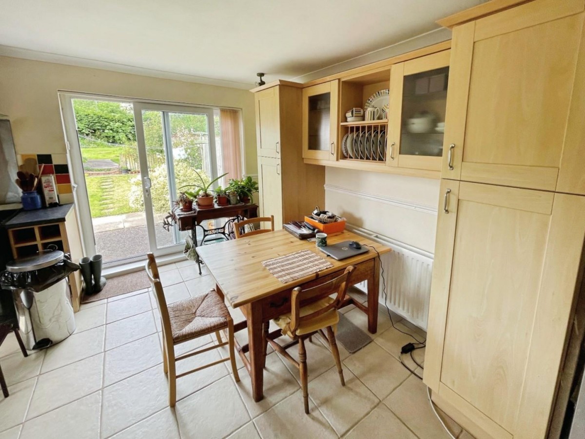 Dale Avenue, Little Sutton, Ellesmere Port