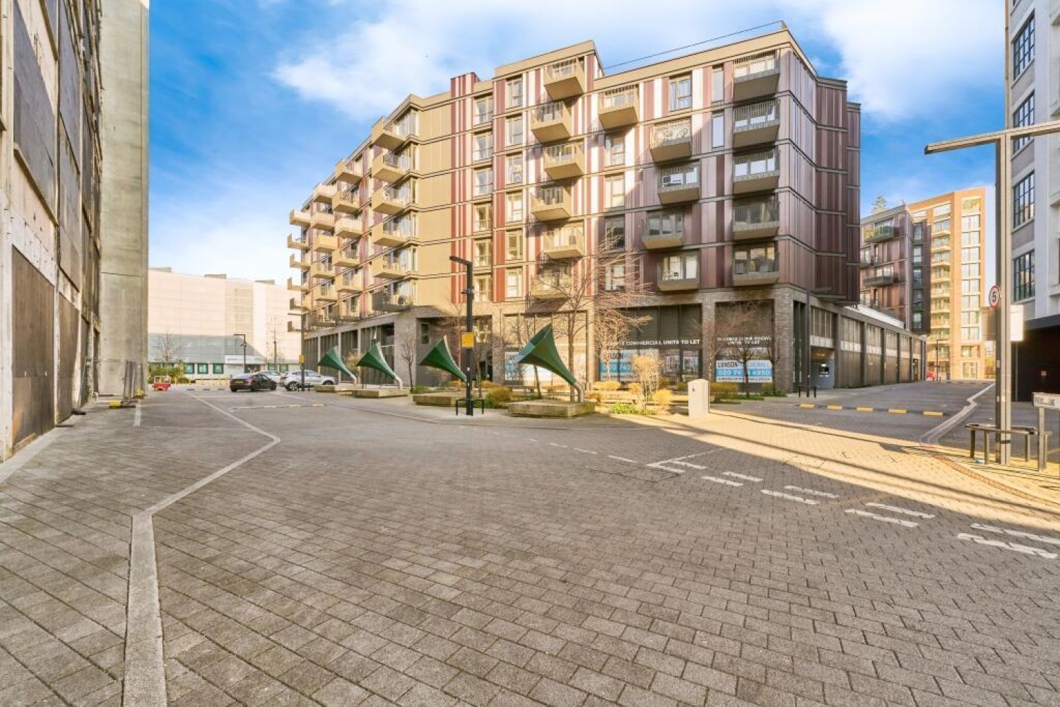 1 bedroom Flat for sale in Gramophone Lane, Hayes