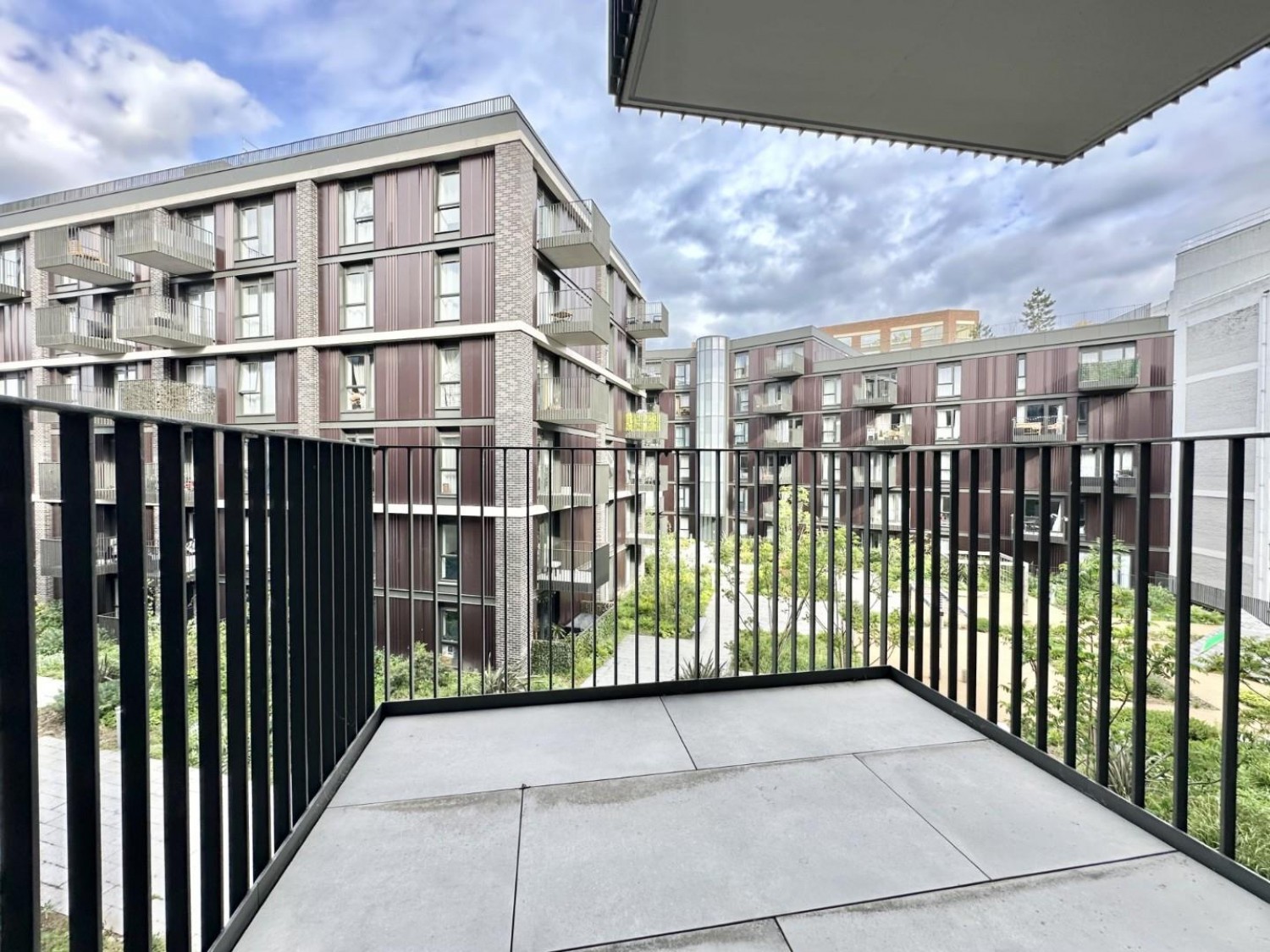 1 bedroom Flat for sale in Gramophone Lane, Hayes