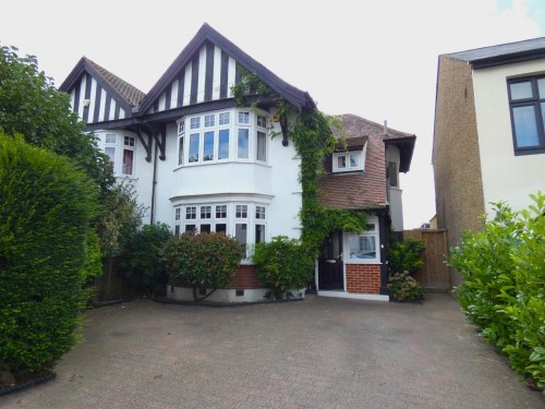 Sun Lane, Gravesend, DA12