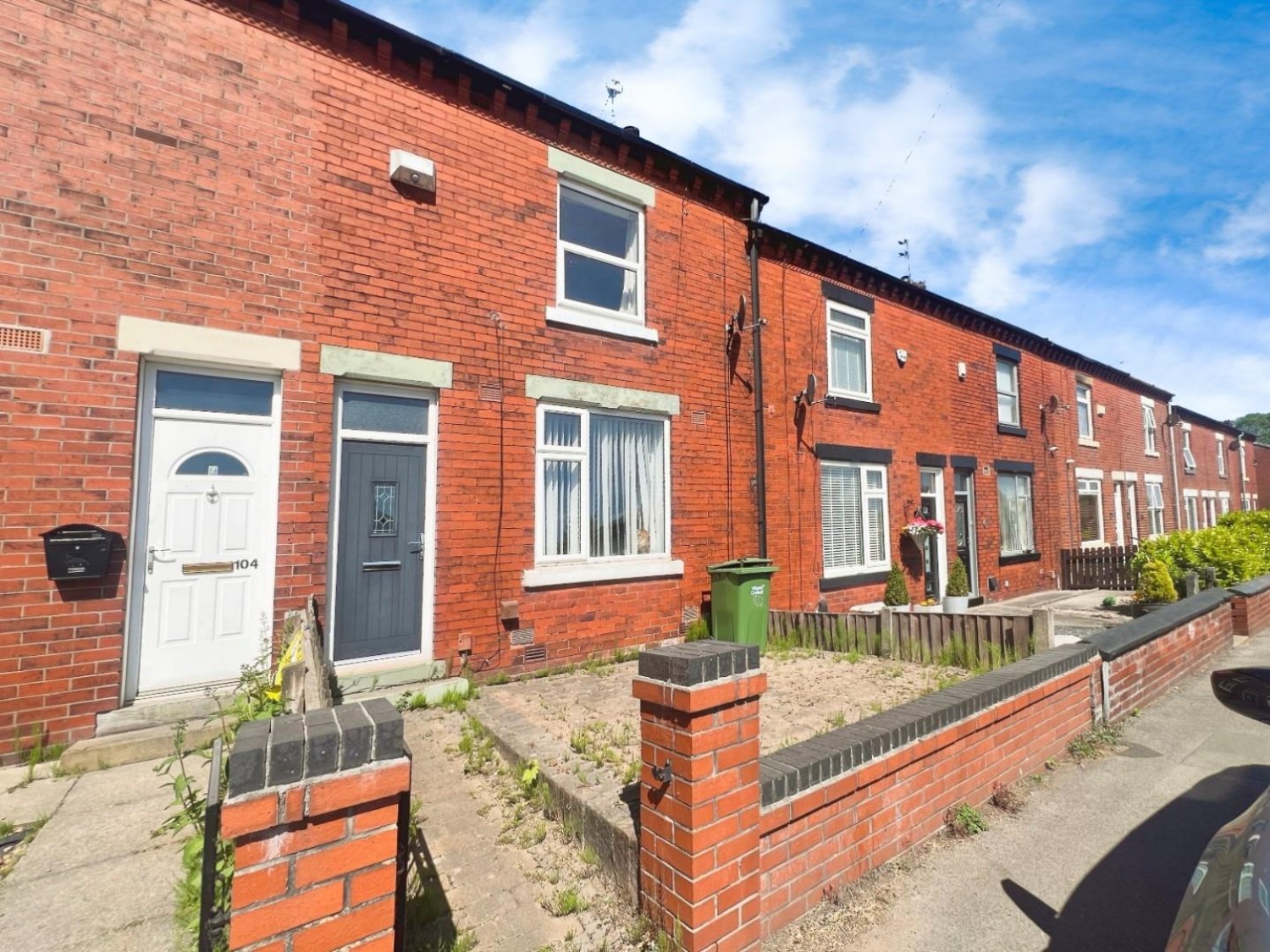Nel Pan Lane, Leigh