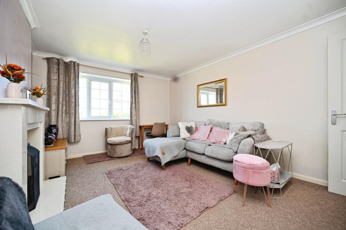 Lea Mill Park Drive, Yeadon, Leeds