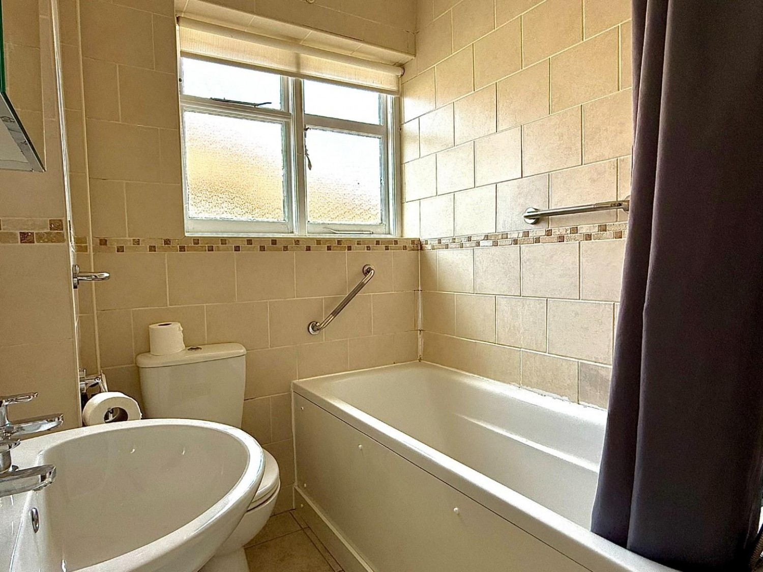 Fullwell Avenue, Ilford, IG5