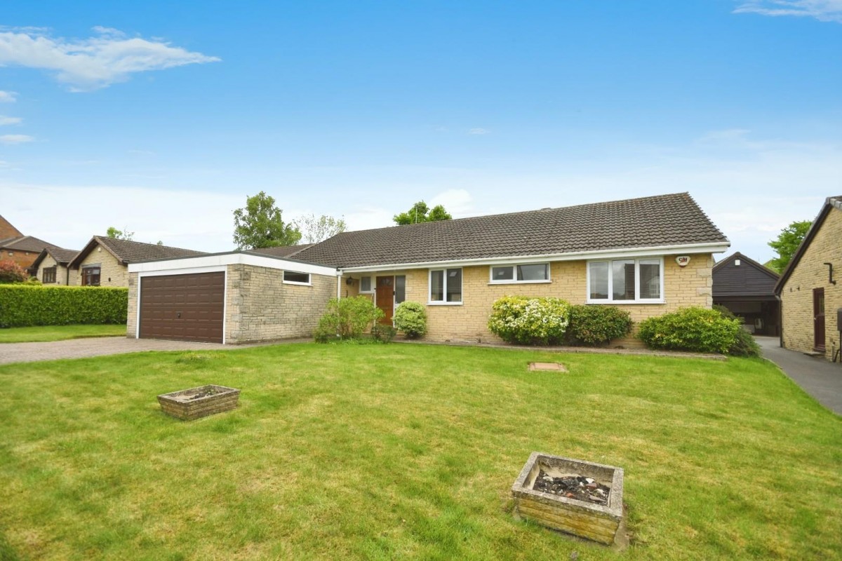 Bentham Road, Newbold, Chesterfield, S40 4EZ