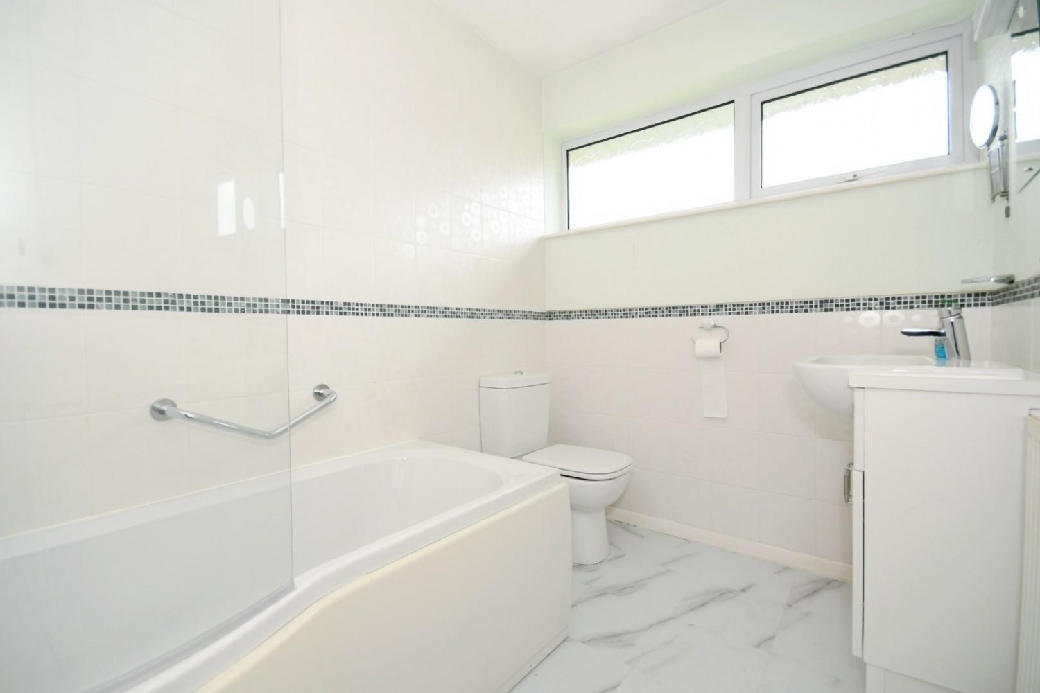 Bentham Road, Newbold, Chesterfield, S40 4EZ
