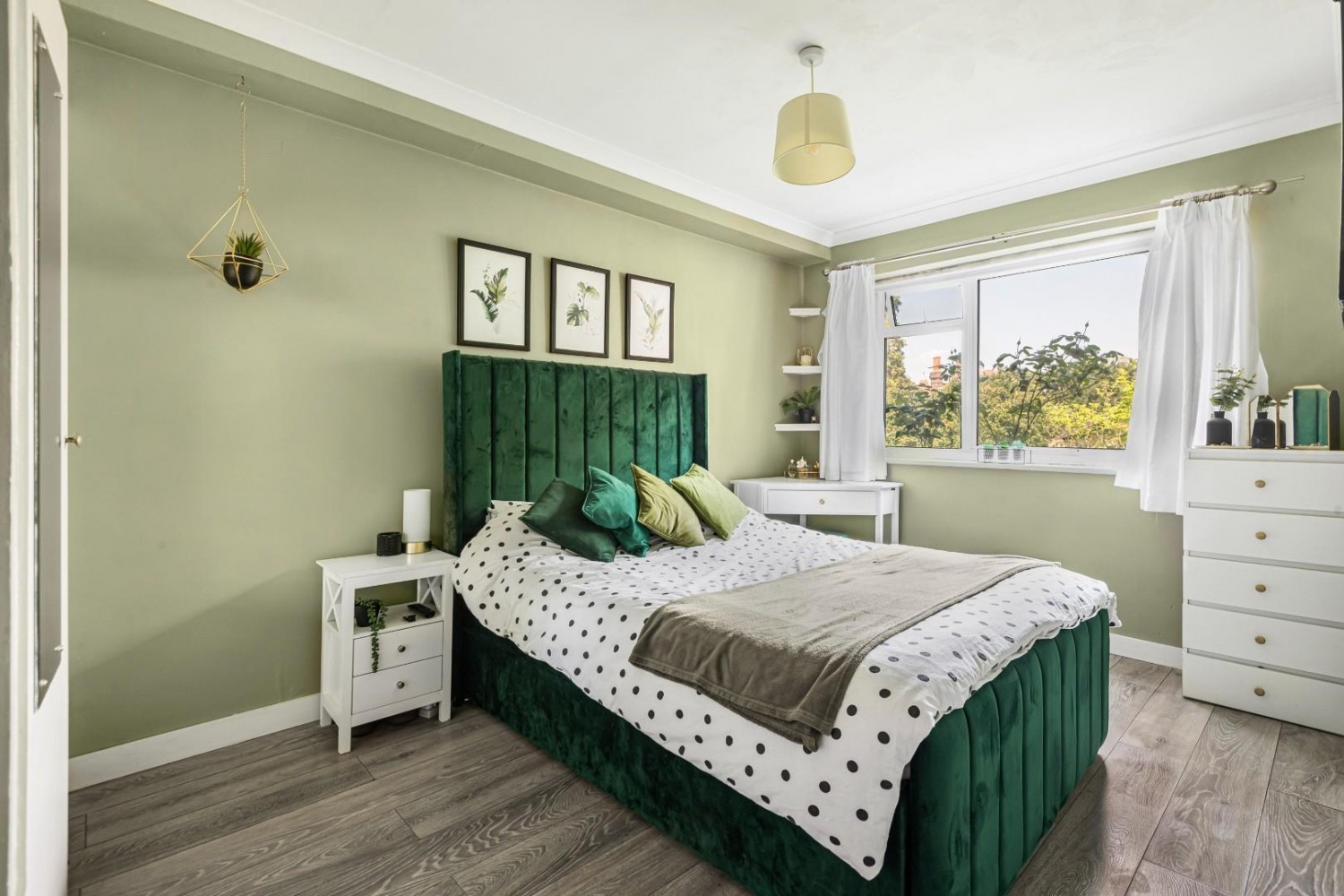 London Lane, Bromley