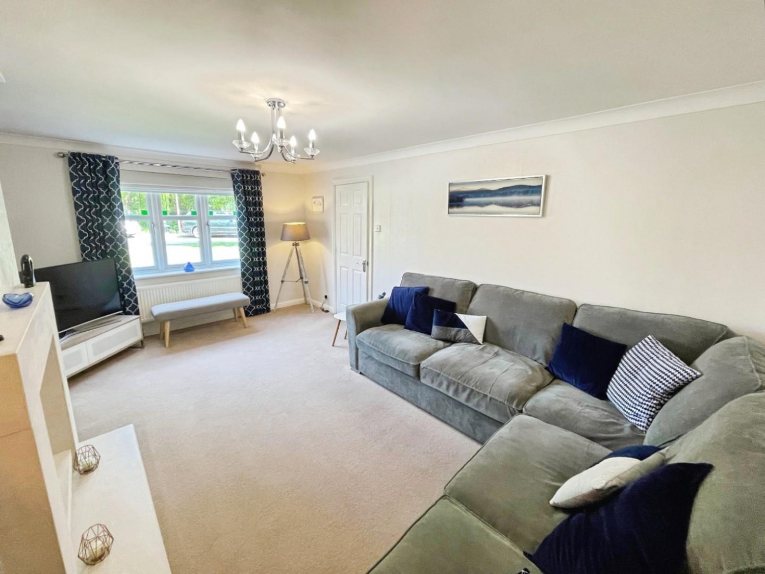 Rosemere Drive, Backford, Chester