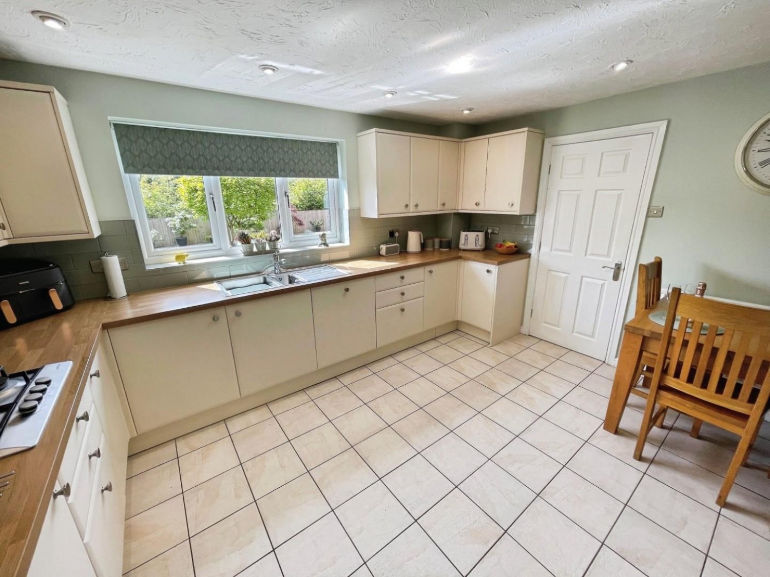 Rosemere Drive, Backford, Chester