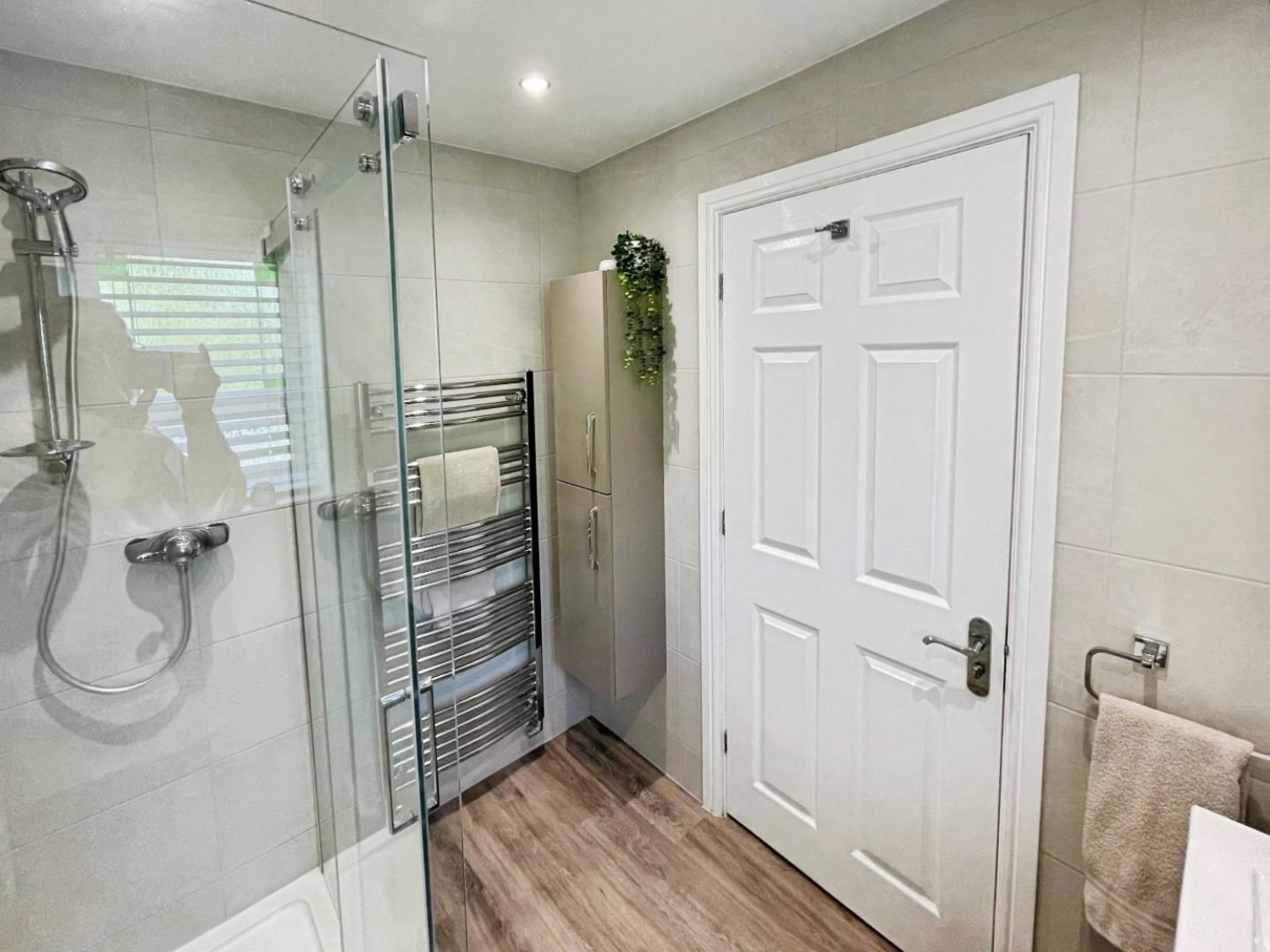Rosemere Drive, Backford, Chester