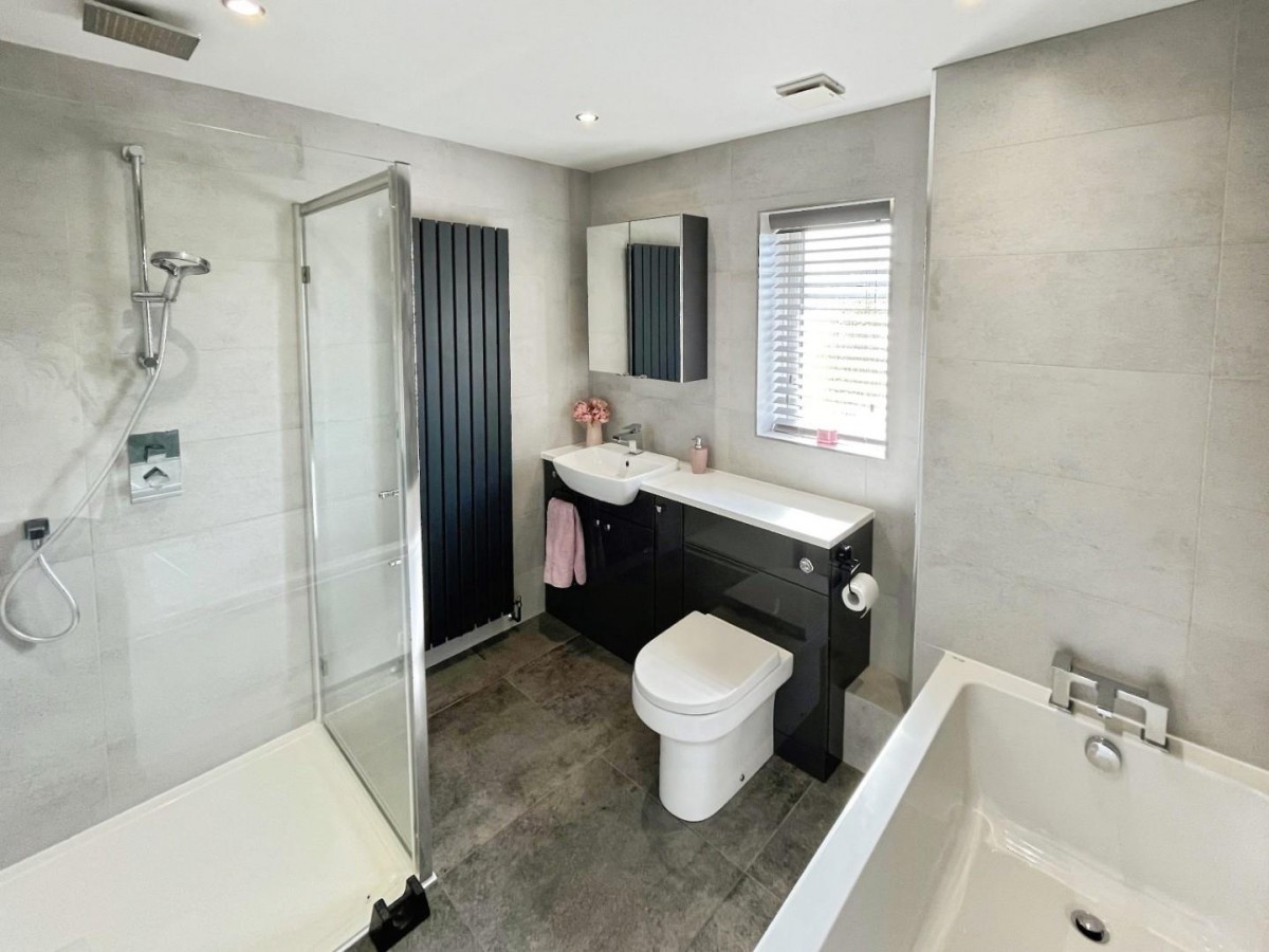 Rosemere Drive, Backford, Chester