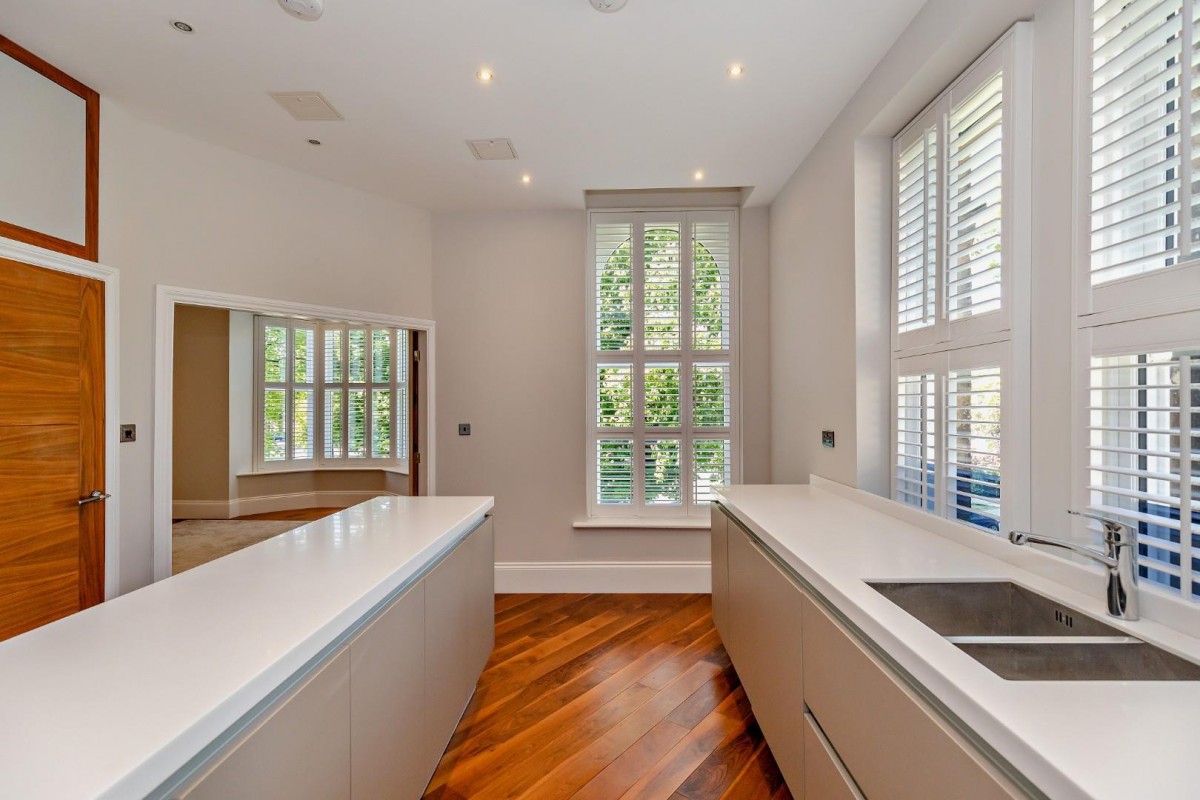 Victoria Avenue, Harrogate, HG1 5PR