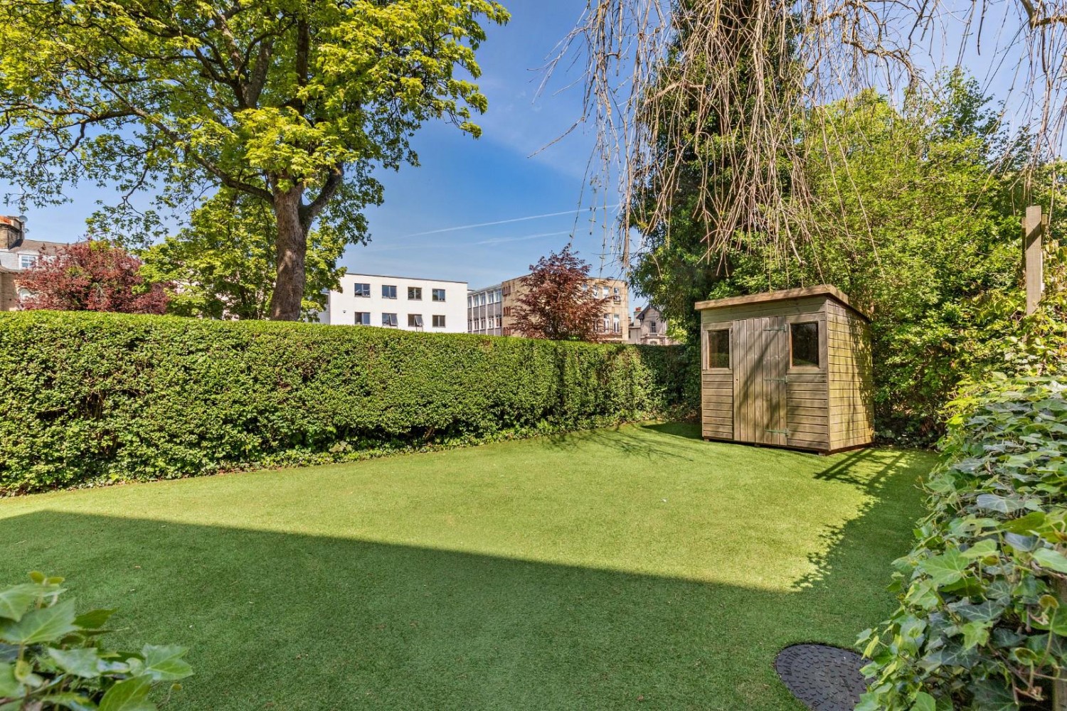 Victoria Avenue, Harrogate, HG1 5PR