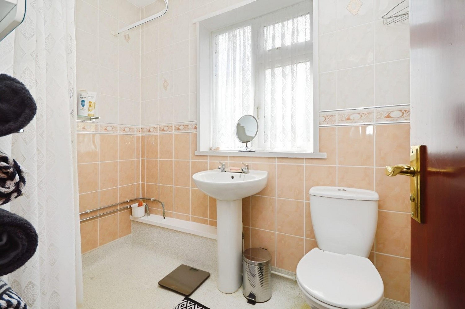 Pavey Road , Bristol, BS13 0JX