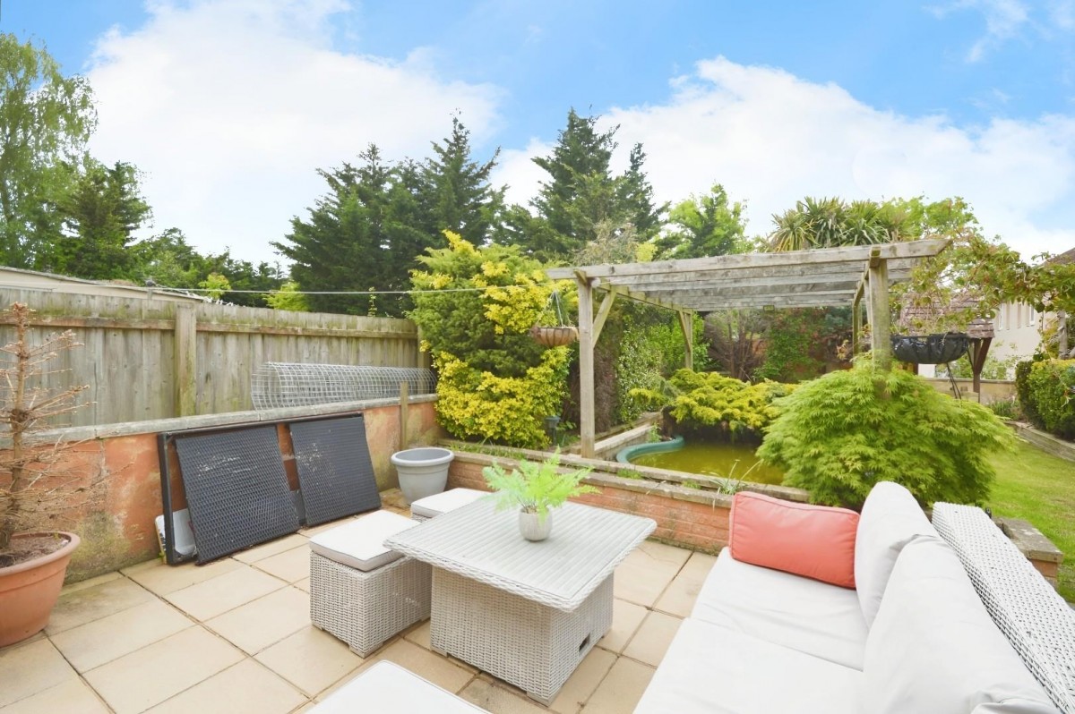 Pavey Road , Bristol, BS13 0JX
