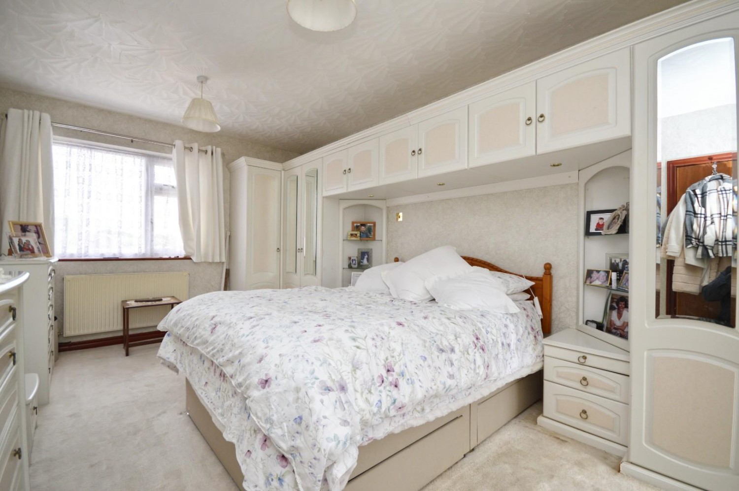 Pavey Road , Bristol, BS13 0JX