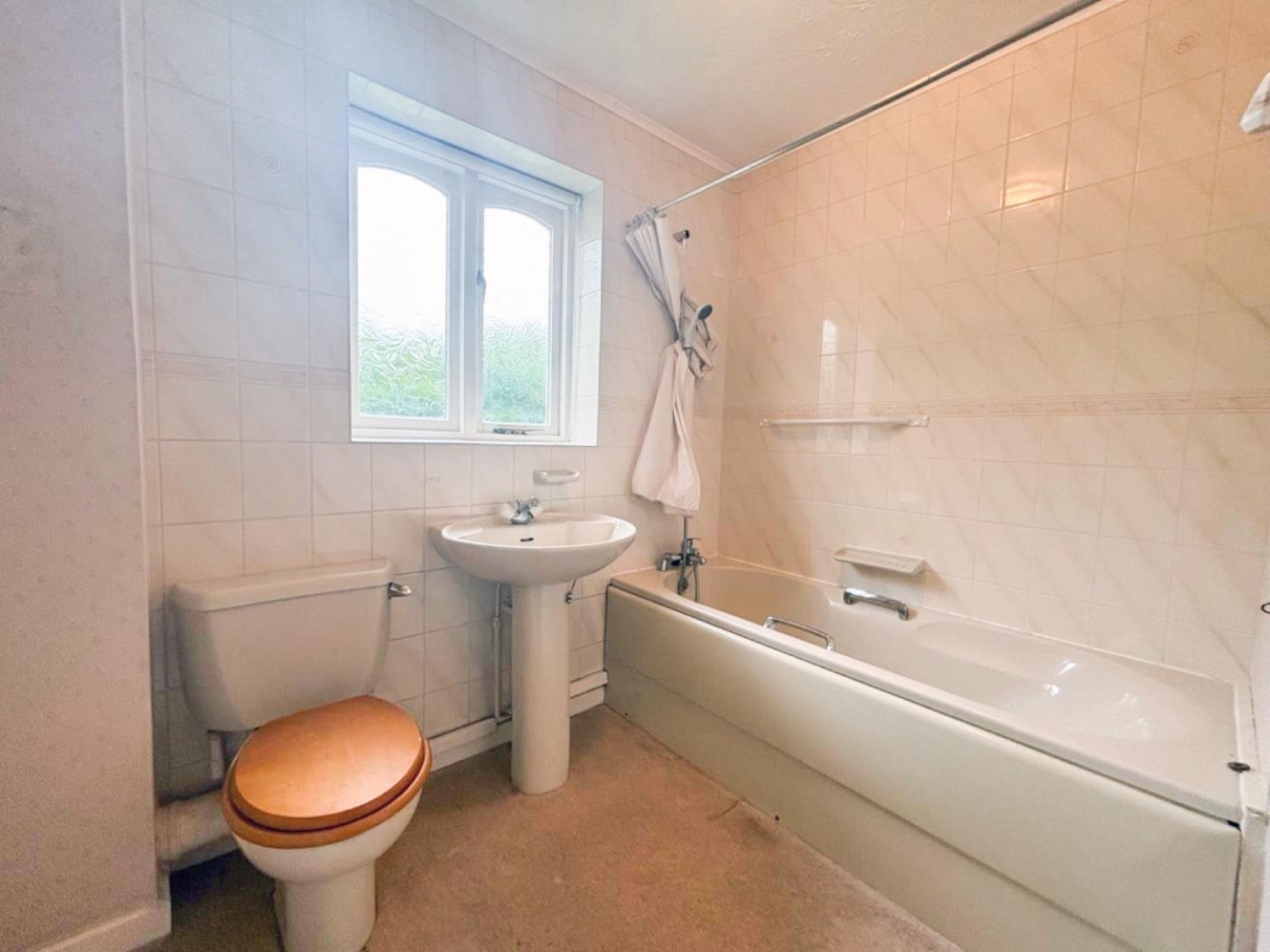 Underwood close, Callow Hill B97