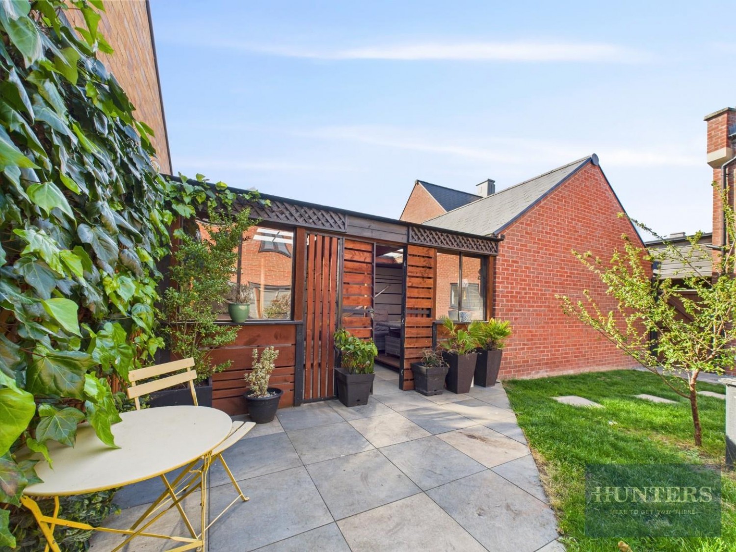 Sapphire Road, Bishops Cleeve, Cheltenham