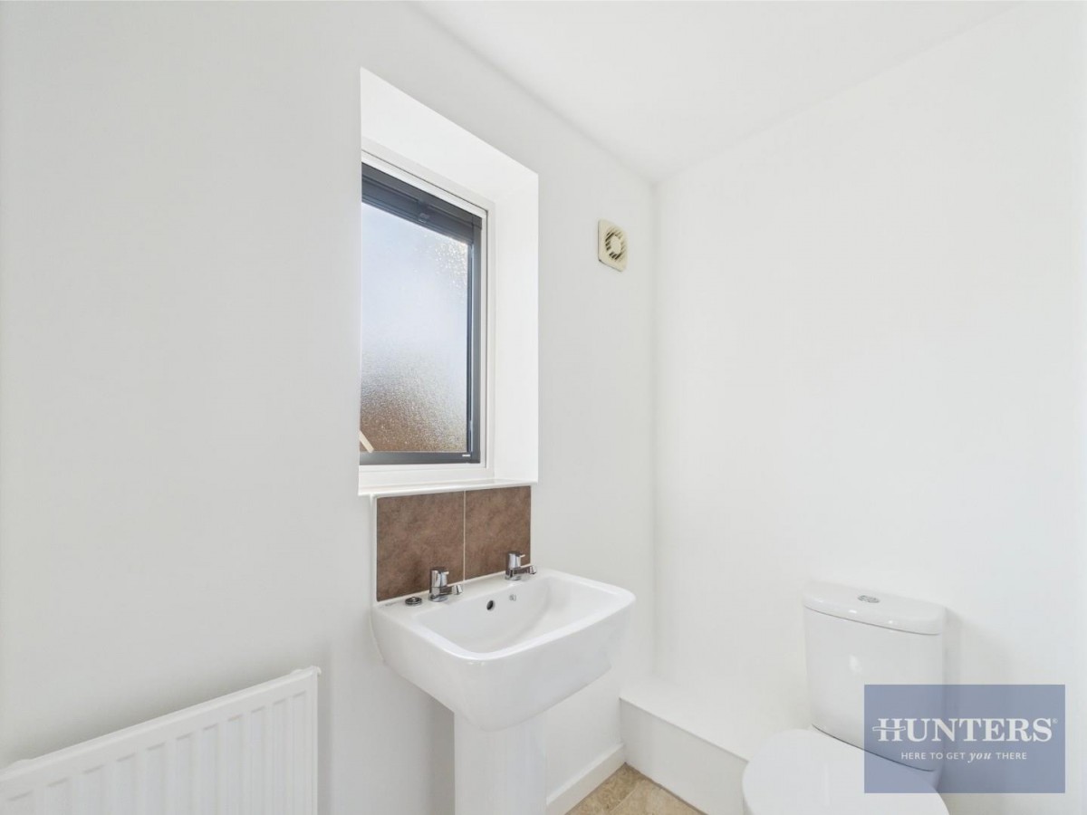 Sapphire Road, Bishops Cleeve, Cheltenham